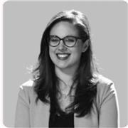 Laureata in giurisprudenza e avvocato con la passione per la Storia